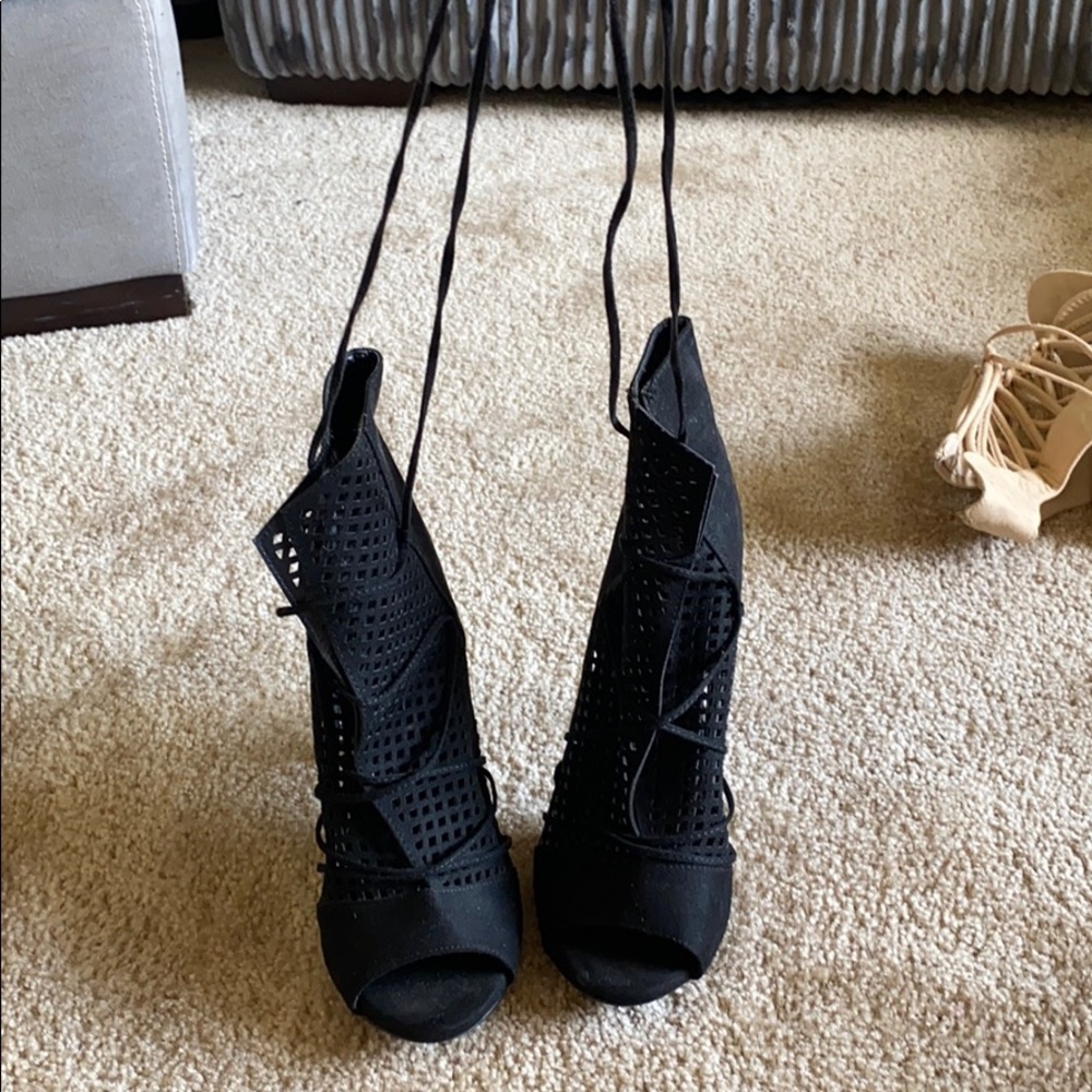 Paprika Lace Up Heel